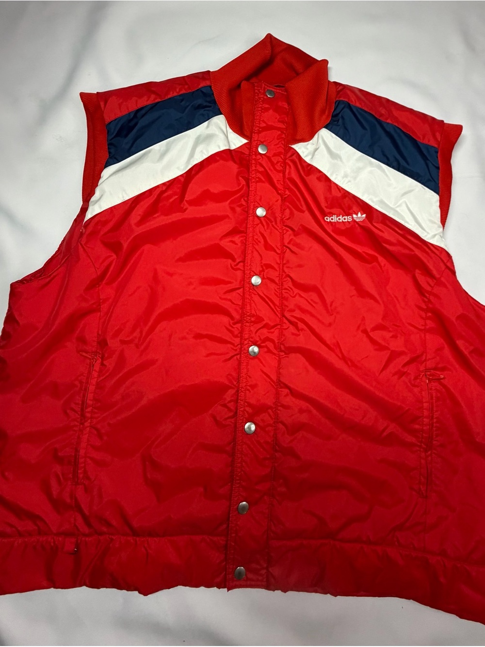 Vintage Adidas Trefoil Insulated Puffer Vest – Red / White / Navy Colorblock